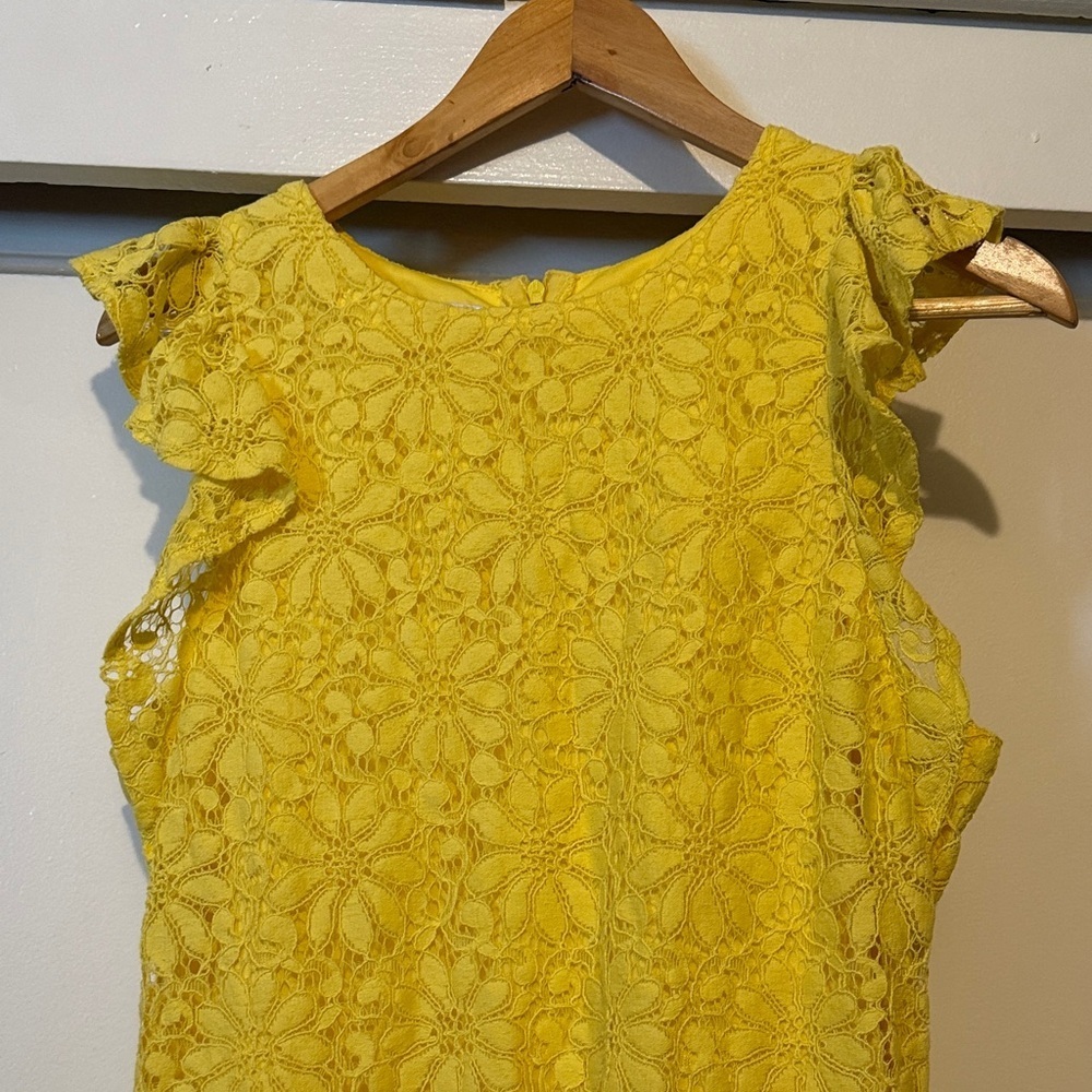 London Style Yellow Lace Ruffle-Sleeve Mini Dress - Picture 4 of 6
